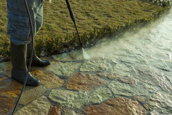 Stone Power Washing in Brentwood