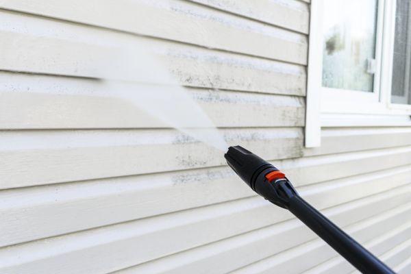 House Soft Washing in Brentwood