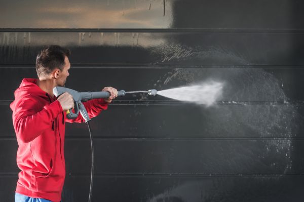Exterior Washing in Brentwood