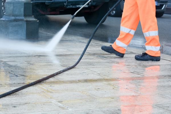 Concrete Jet Washing in Brentwood