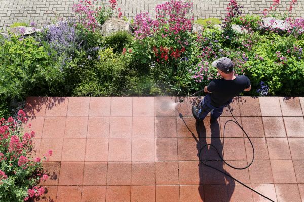 Patio Power Washing in Brentwood
