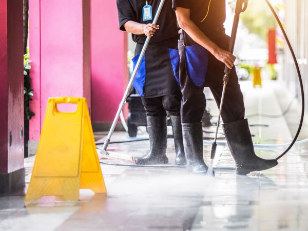 Commercial Power Washing in Brentwood