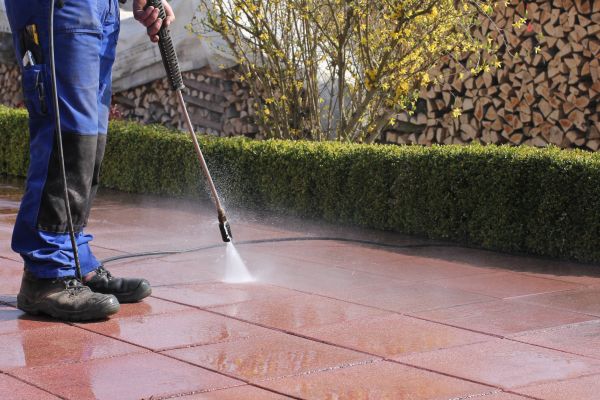 Driveway Pavers Cleaning in Brentwood
