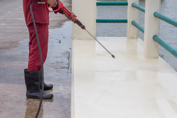 Industrial Concrete Cleaning in Brentwood
