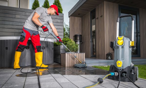 Concrete Patio Washing in Brentwood