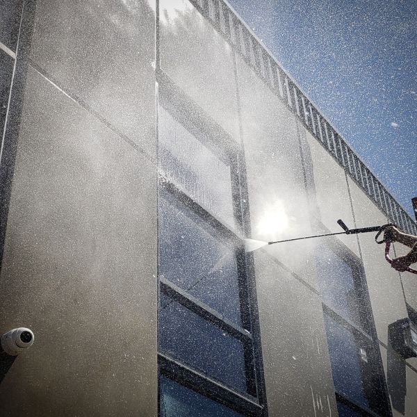 Exterior Building Washing in Brentwood