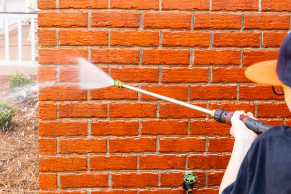 Wall Pressure Washing in Brentwood