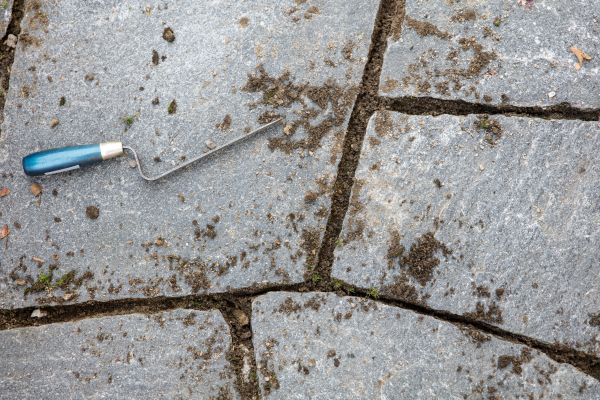 Flagstone Patio Cleaning in Brentwood