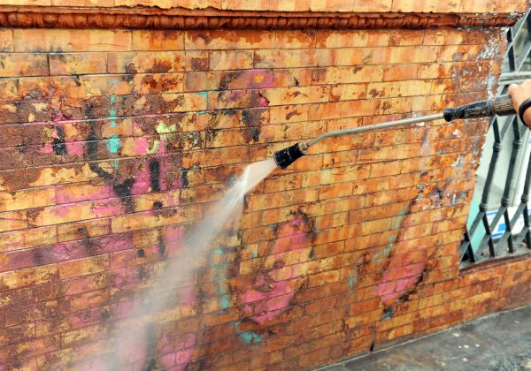 Brick Graffiti Cleaning in Brentwood