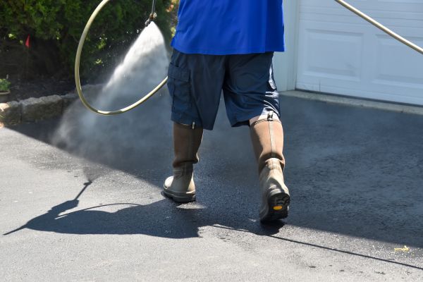 Asphalt Powerwashing in Brentwood